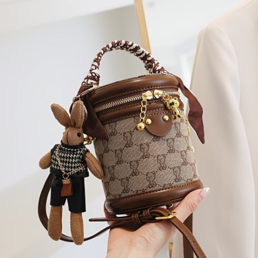 【AE18】Trendy Bear Pattern Crossbody Bag with Zipper Closure and Scarf Decor
